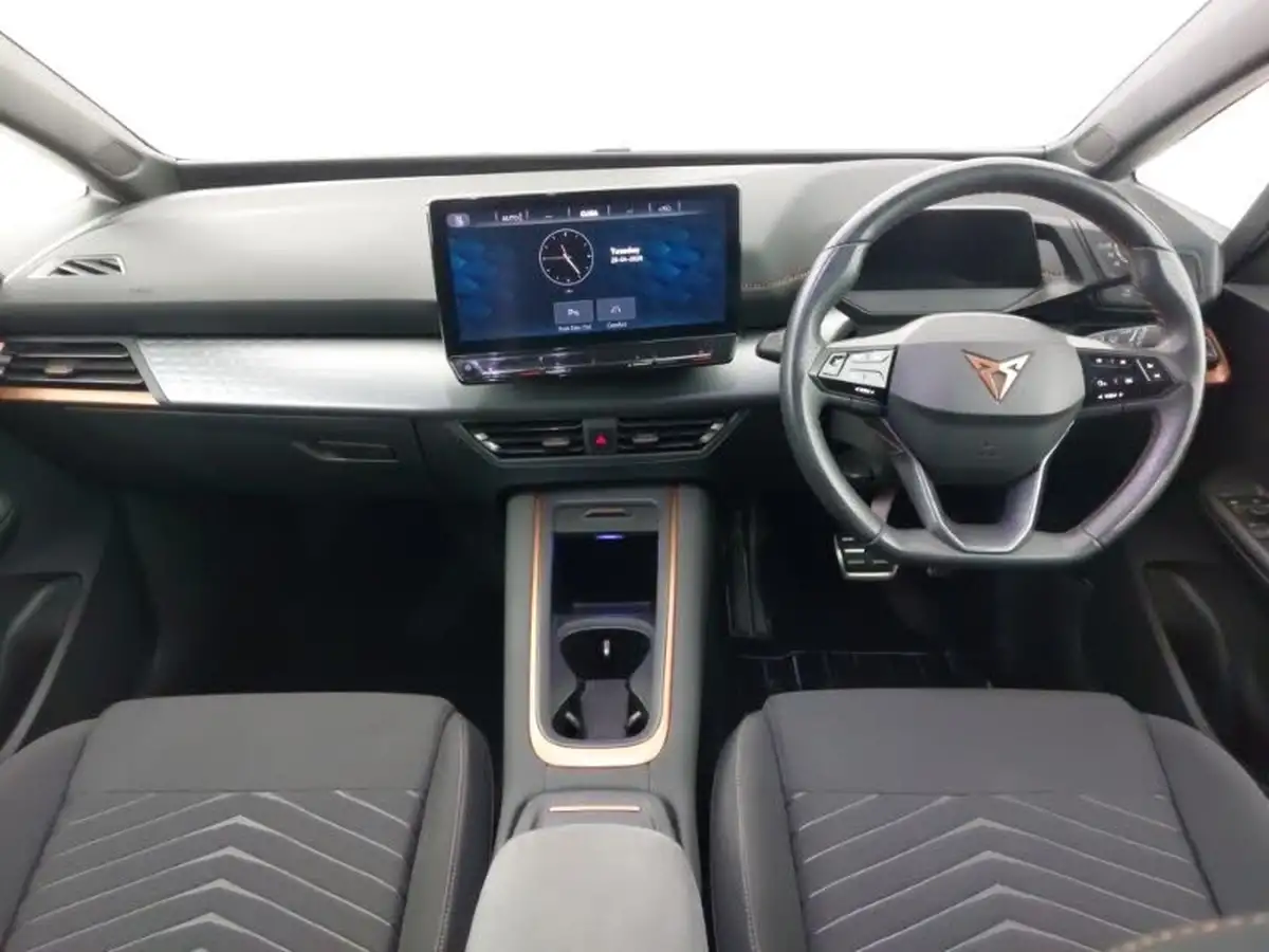 2024-cupra-born-e-v1-204ps-58kwh-big-2