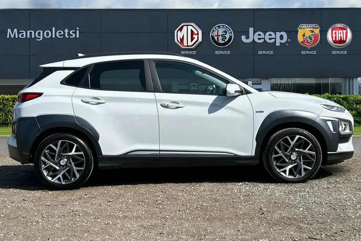 2020-hyundai-kona-16-gdi-premium-hybrid-smart-sense-big-3