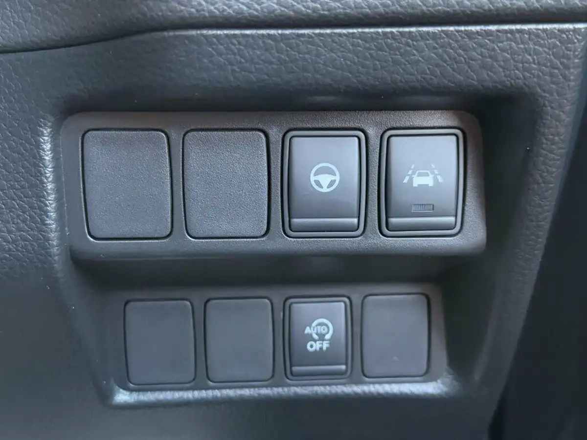 2020-nissan-qashqai-13-dig-t-tekna-140ps-big-30