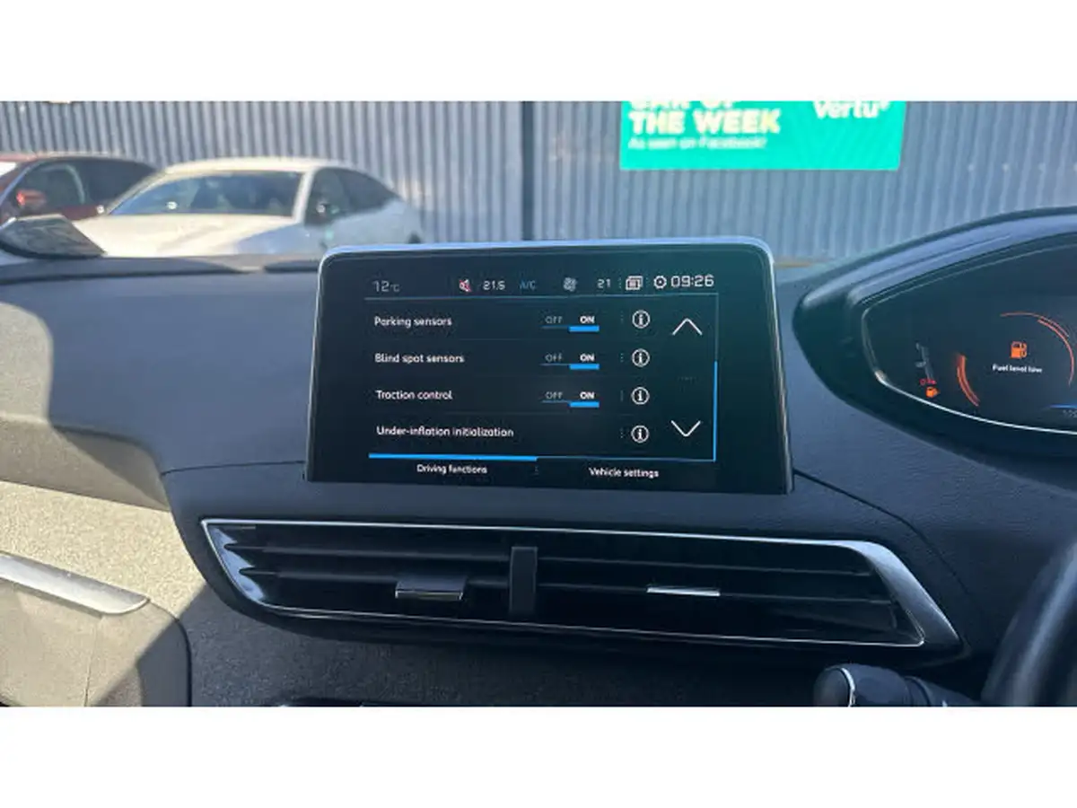 2020-peugeot-3008-suv-12-puretech-allure-eat8-big-30