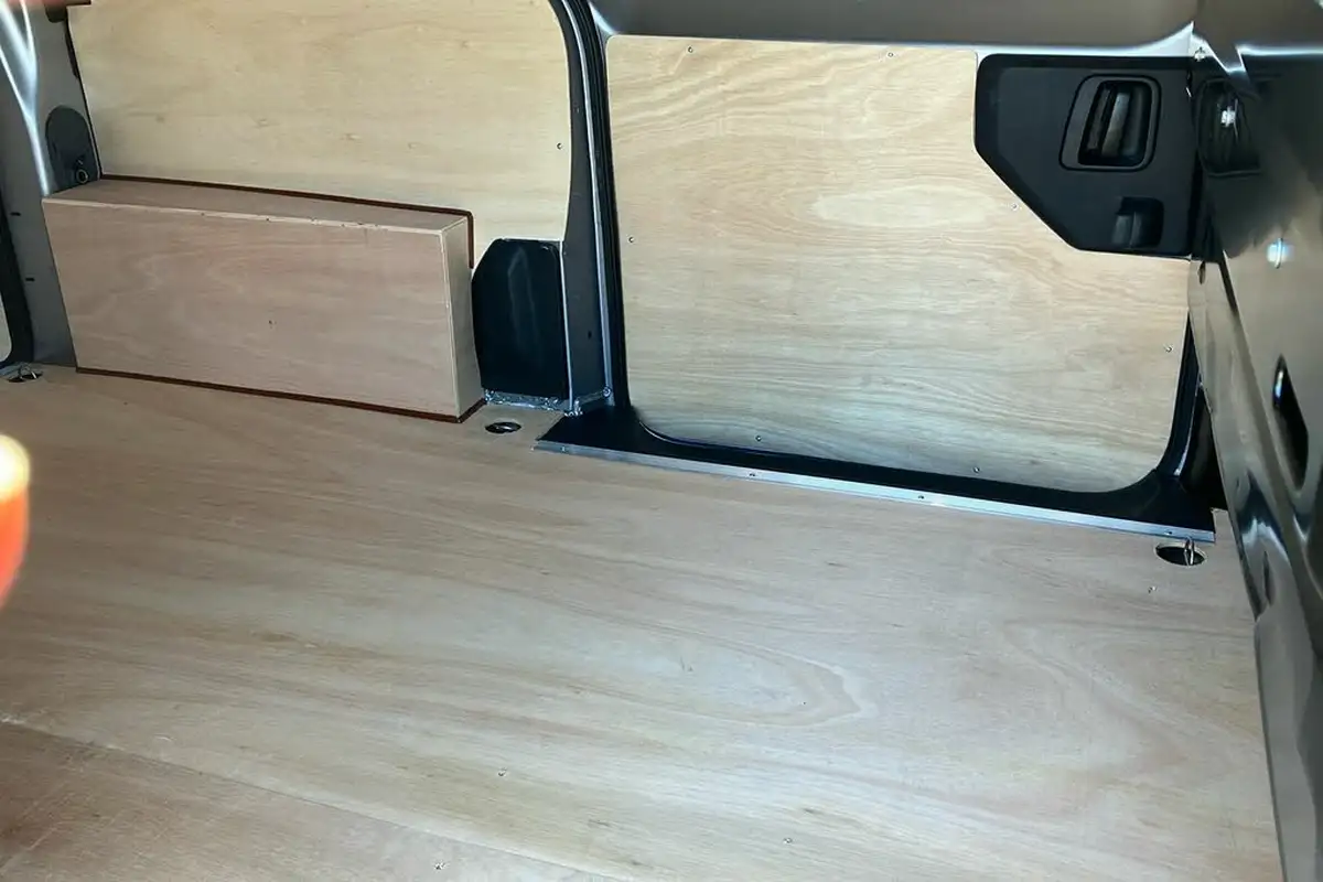 2023-vauxhall-vivaro-e-3100-75kwh-l1h1-prime-panel-van-big-23