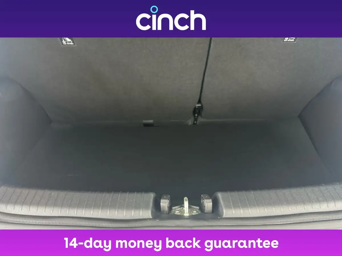 2021-hyundai-i10-12-se-connect-big-14