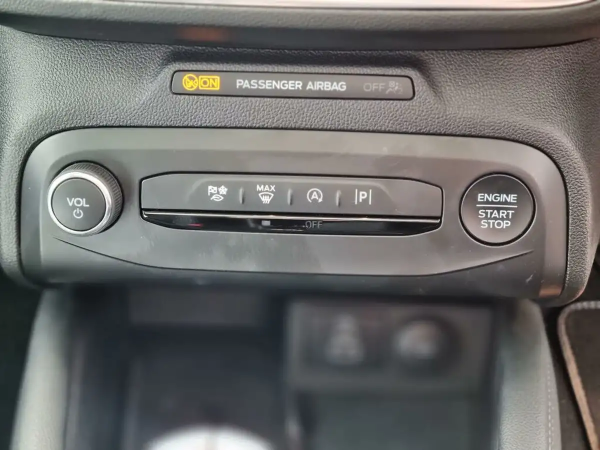 2024-ford-focus-10t-active-x-125ps-estate-big-23