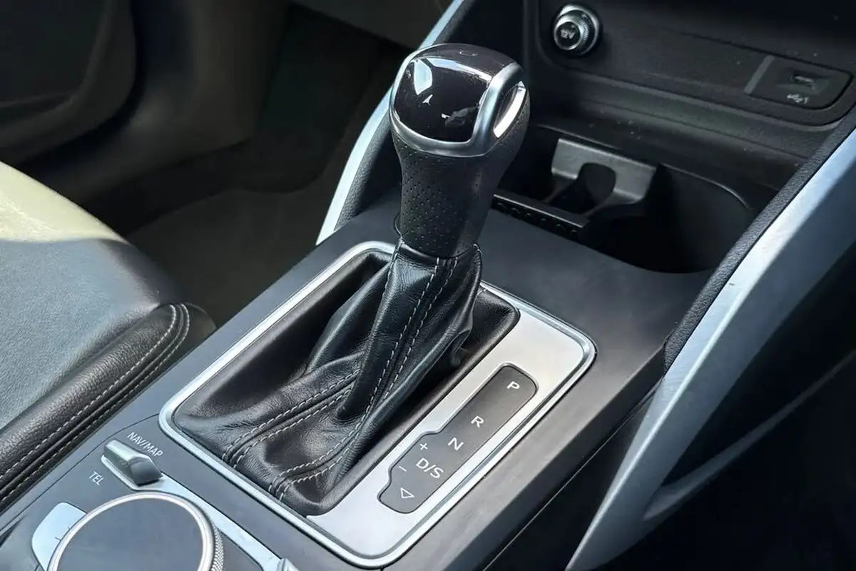 2022-audi-q2-15-35-tfsi-black-edition-s-tronic-big-22