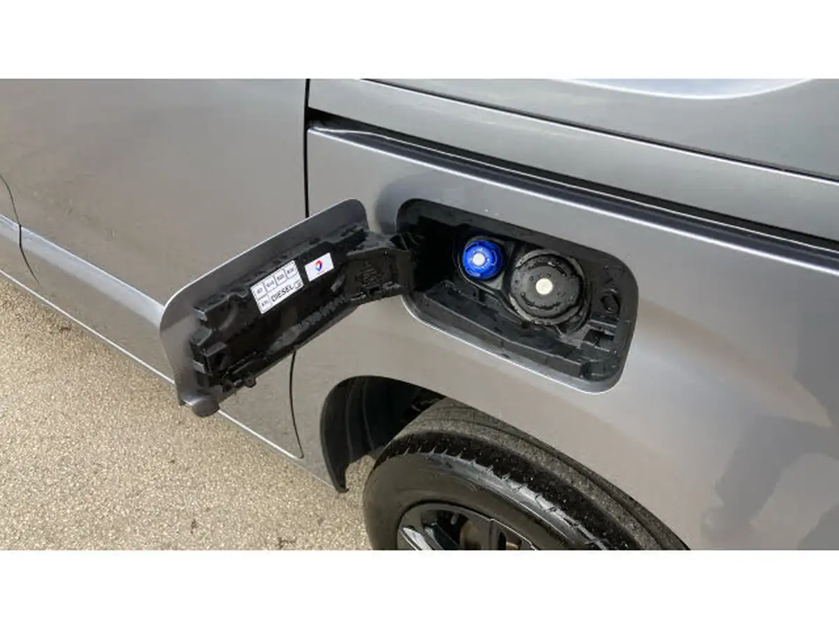 2021-citroen-berlingo-15bluehdi-1000-driver-130pseu6dt-e-ss-eat8-big-20
