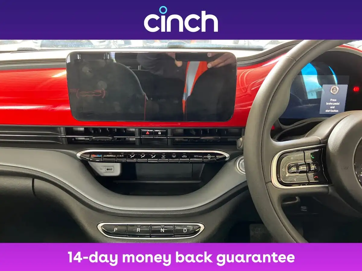 2022-fiat-500-e-red-93bhp-big-11