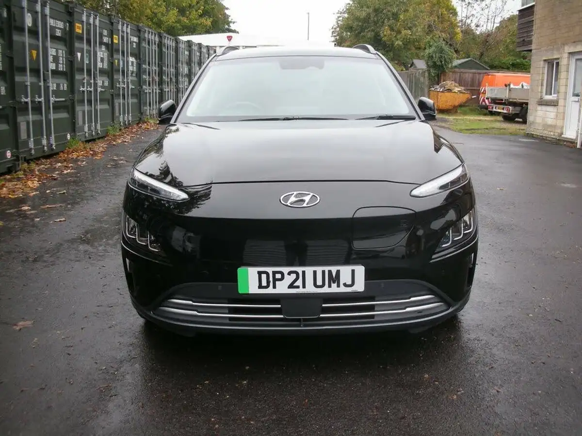 2021-hyundai-kona-e-premium-136ps-39kwh-105kw-obc-big-1