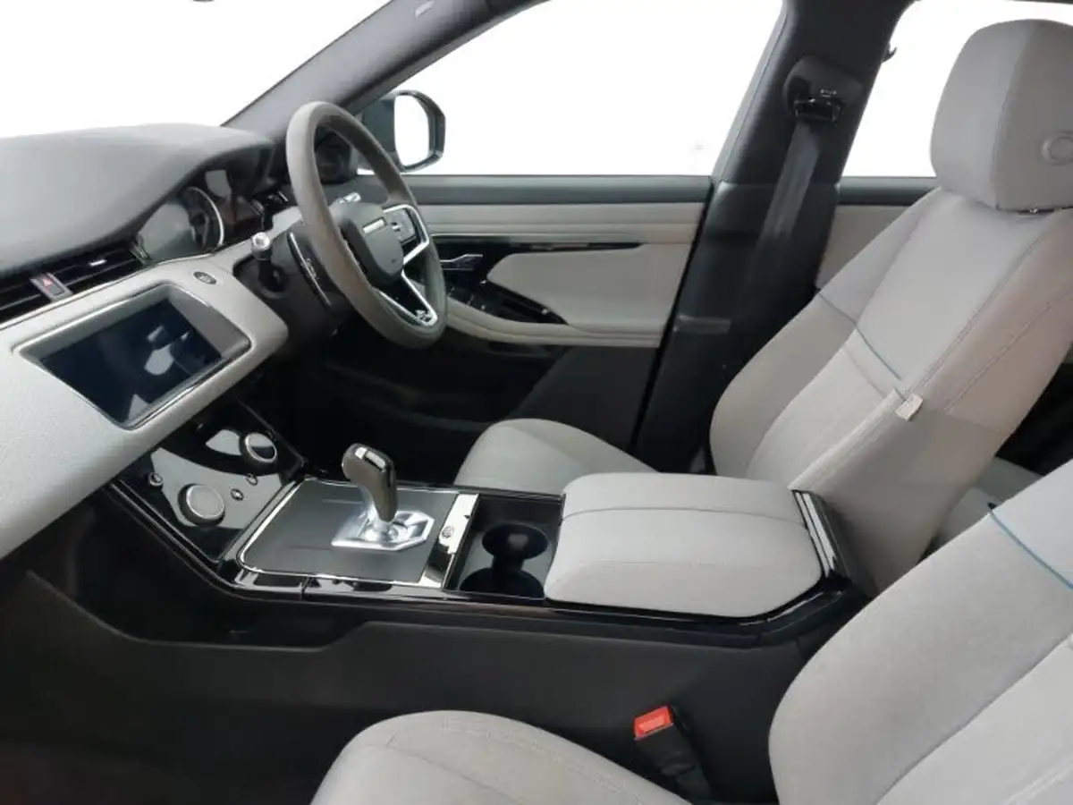 2021-land-rover-range-rover-evoque-15-p300e-r-dynamic-s-big-4