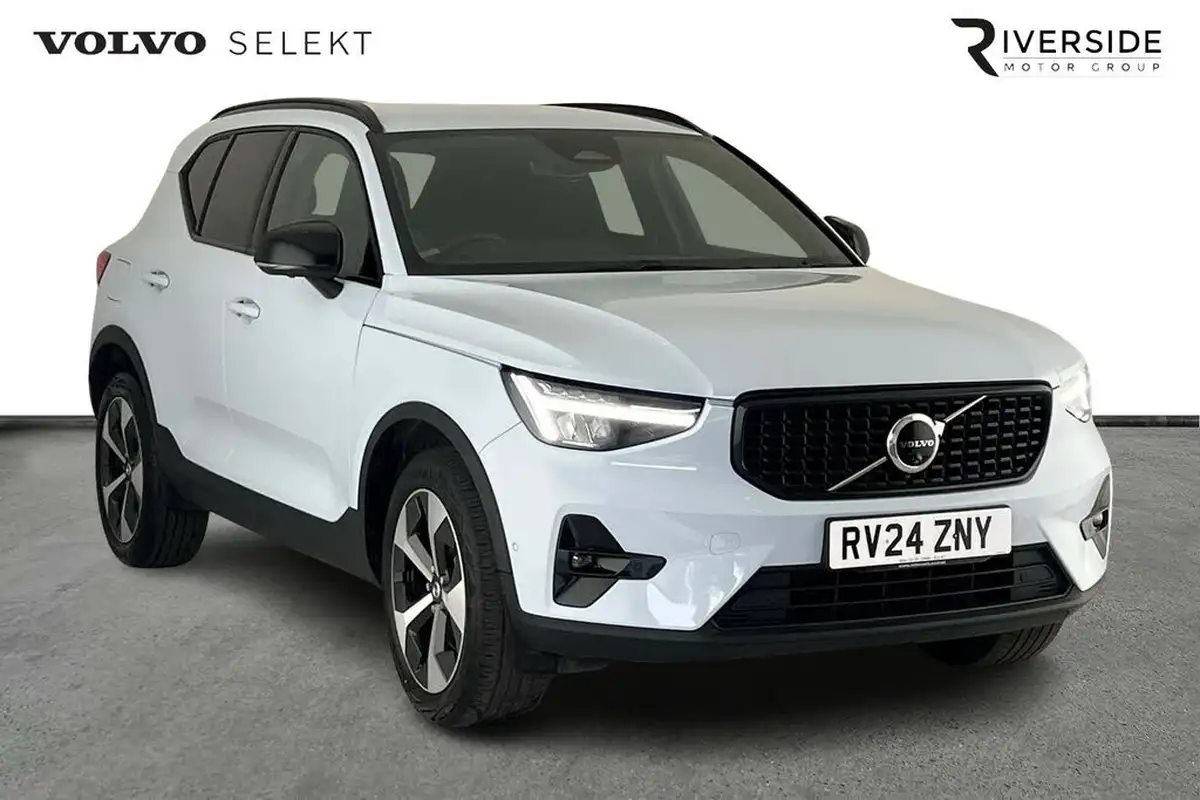 2024-volvo-xc40-20-b4-plus-big-0