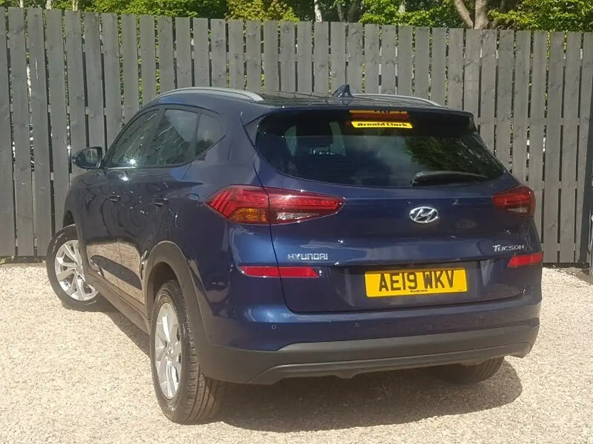 2019-hyundai-tucson-16-gdi-se-nav-big-1