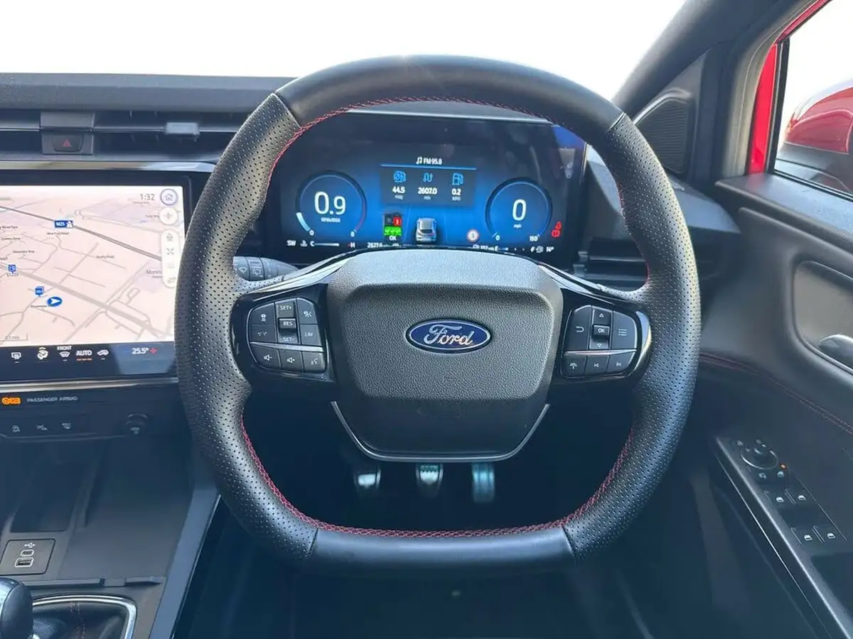 2025-ford-puma-suv-10-st-line-big-16