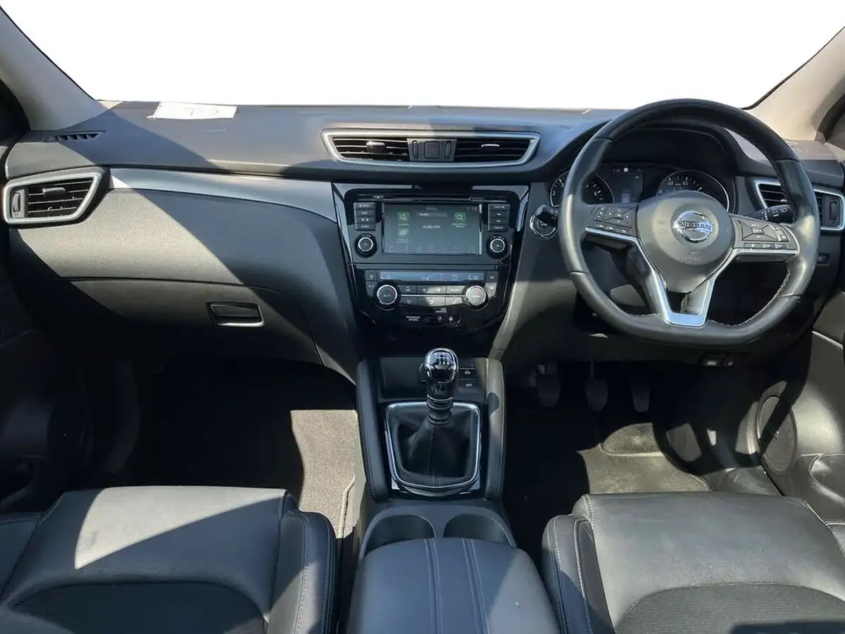 2020-nissan-qashqai-13-dig-t-tekna-160ps-big-8