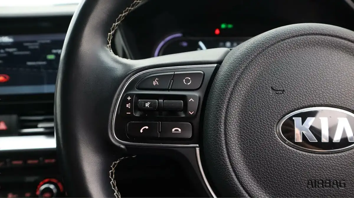 2020-kia-e-niro-ev-4-big-24