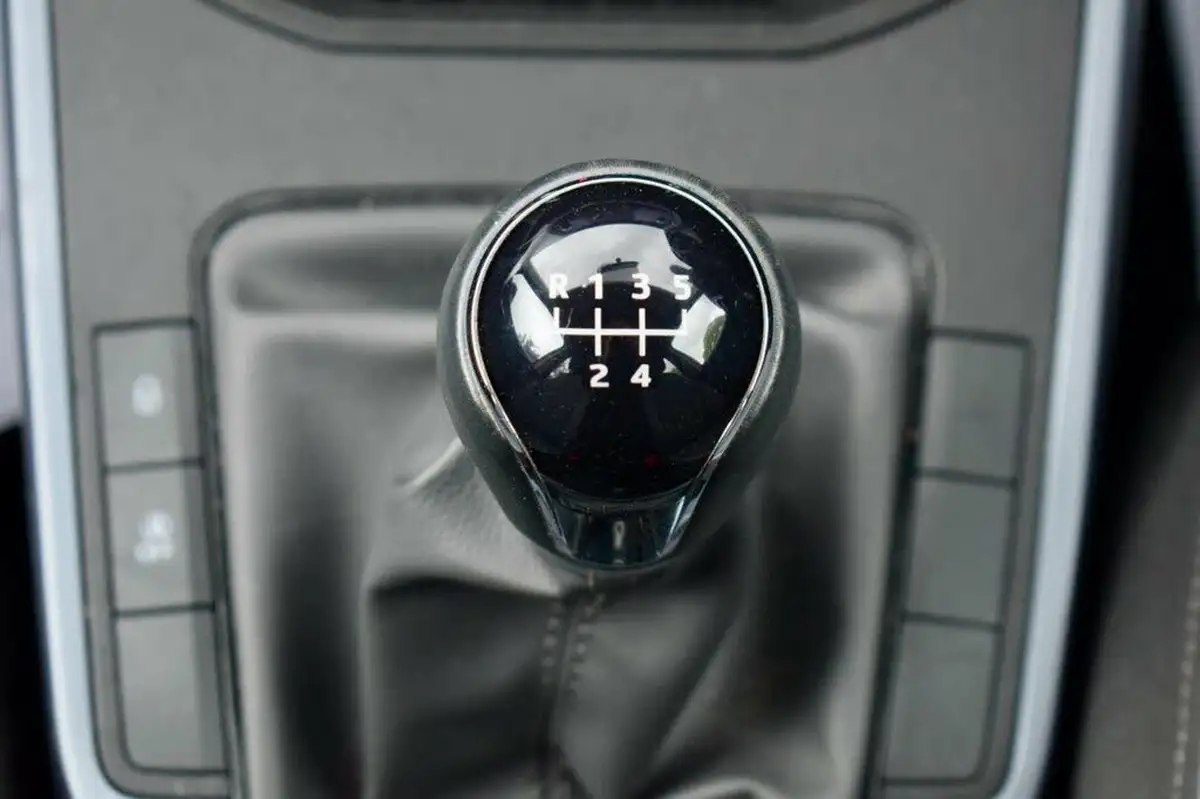 2020-seat-arona-10-tsi-evo-se-technology-big-45