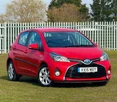 2015-toyota-yaris-15-vvt-i-excel-hybrid-15in-small-0