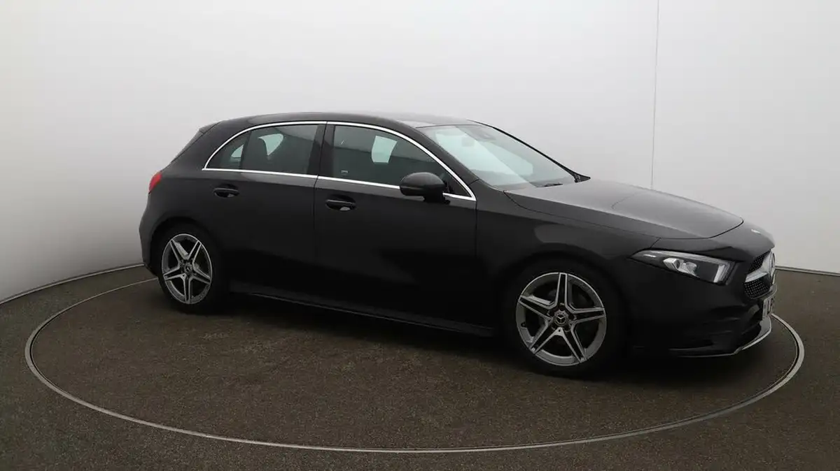 2019-mercedes-benz-a-class-13-a180-amg-line-hatchback-5d-big-35