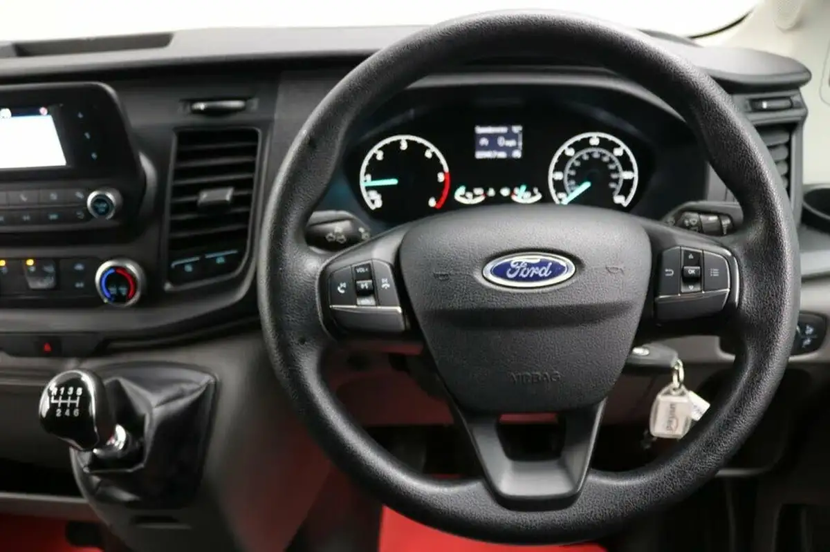 2022-ford-transit-20tdci-350-l2h1-leader-130pseu6dt-fwd-cab-big-34