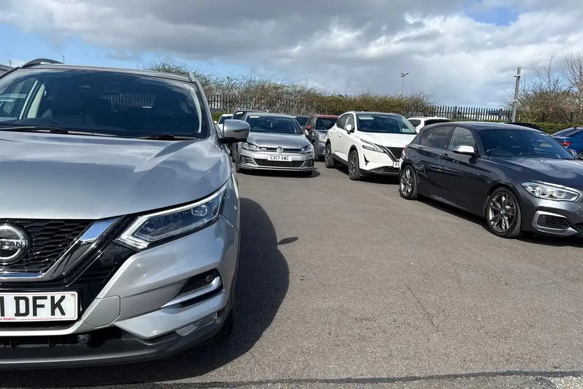 2021-nissan-qashqai-13-dig-t-n-motion-140ps-big-25