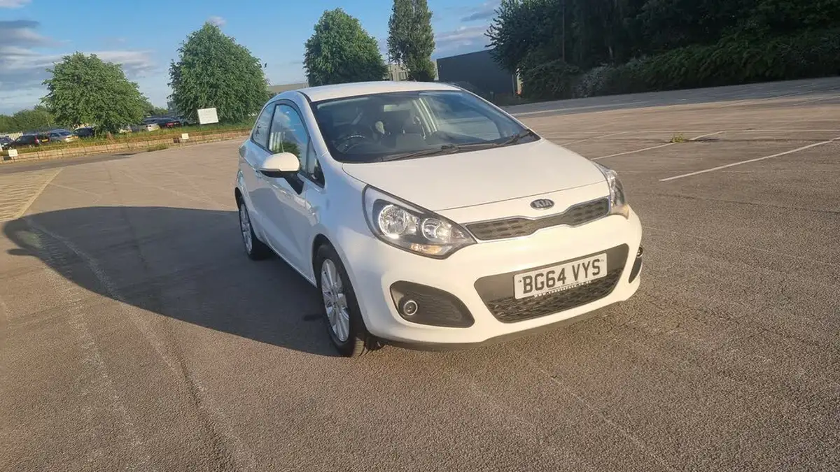 2014-kia-rio-125-2-3d-big-9