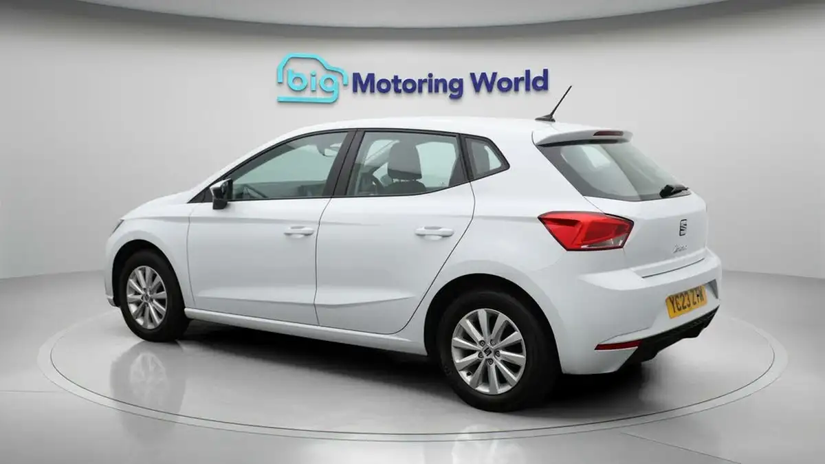 2023-seat-ibiza-10-mpi-se-big-5