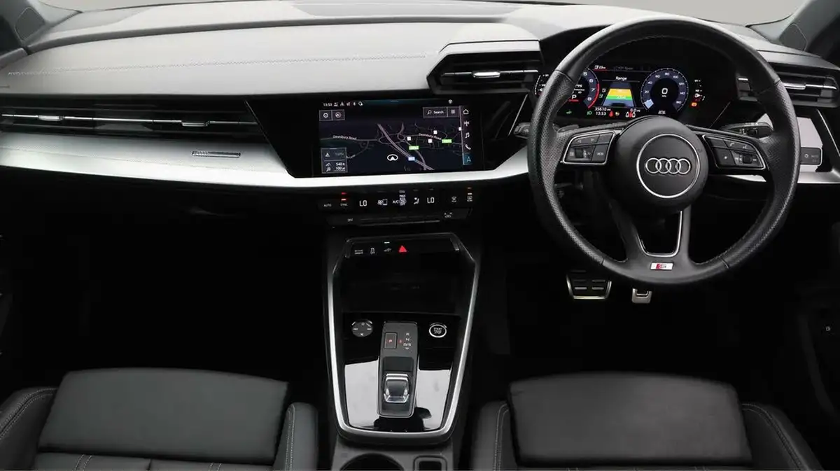 2021-audi-a3-14-40-tfsi-e-s-line-big-12