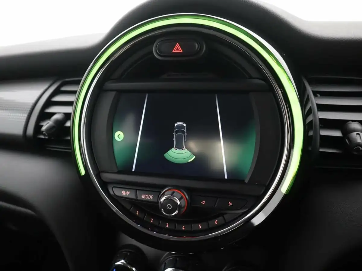 2020-mini-cooper-15-cooper-classic-nav-hatchback-3d-big-16