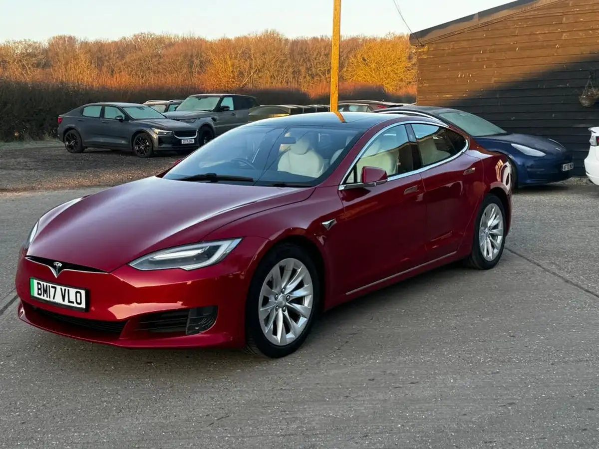 2017-tesla-model-s-e-75-235kw-big-5