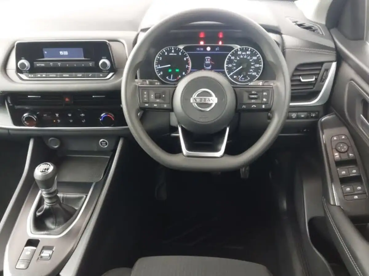 2021-nissan-qashqai-13-dig-t-visia-big-6