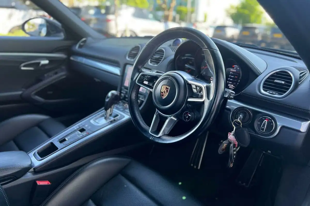 2018-porsche-boxster-718-25-boxster-s-ss-pdk-big-46