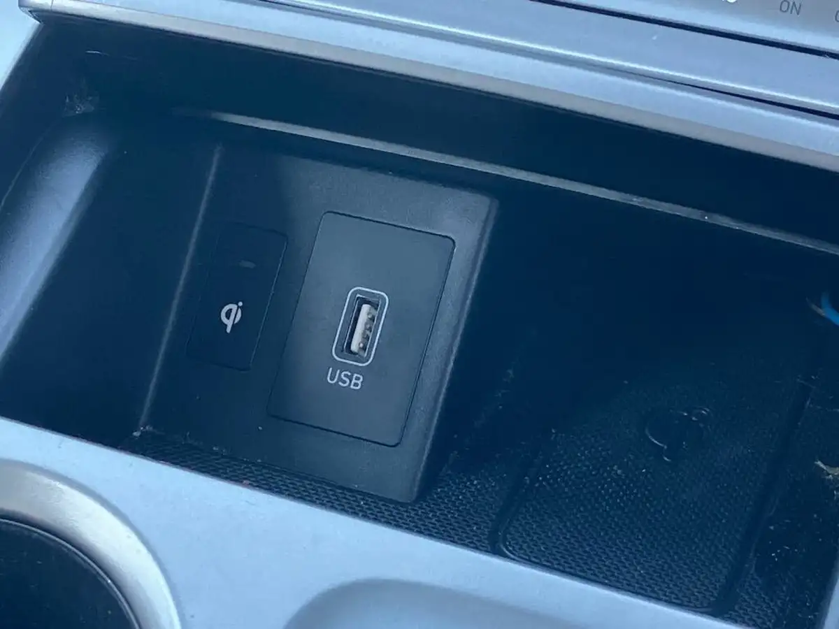 2020-hyundai-kona-e-premium-se-64kwh-7kw-obc-big-54