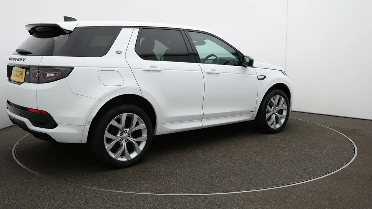 2021-land-rover-discovery-sport-15-p300e-r-dynamic-se-big-47