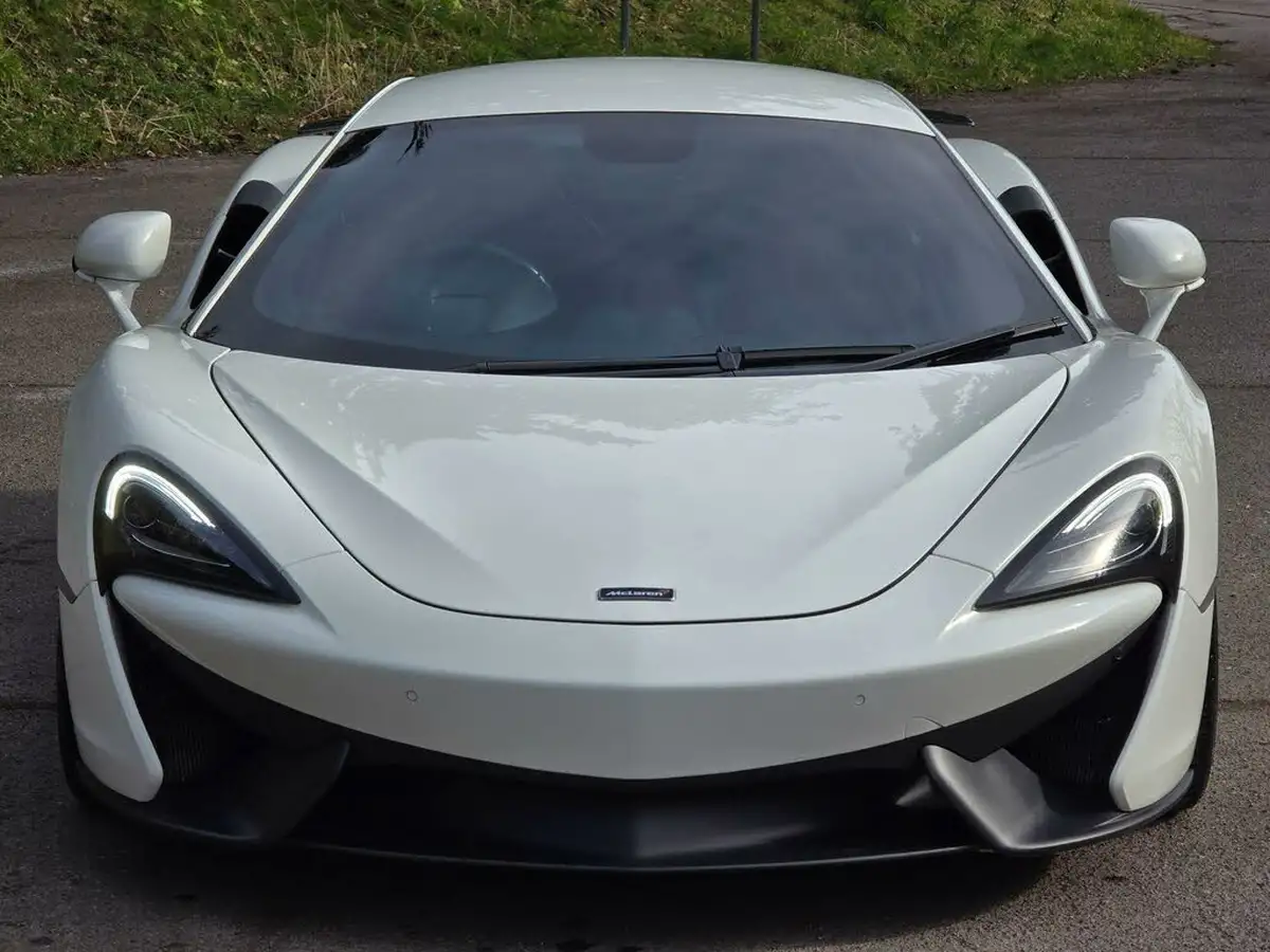 2016-mclaren-540c-38-big-8