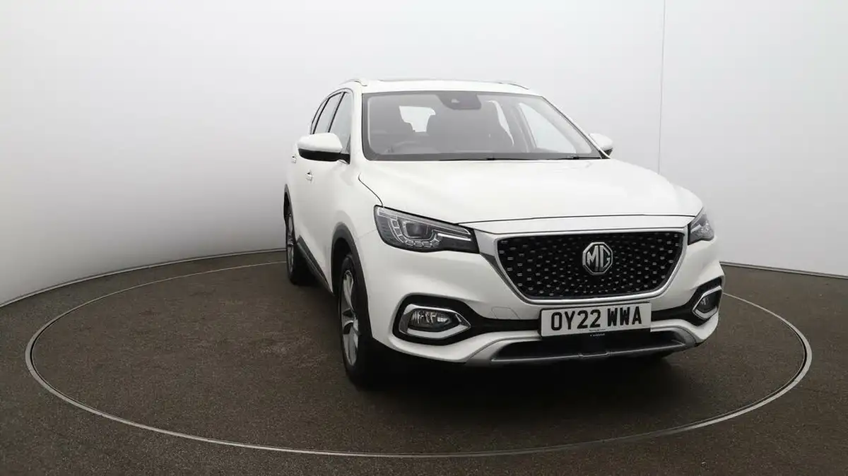 2022-mg-hs-15t-gdi-exclusive-162ps-dct-big-36