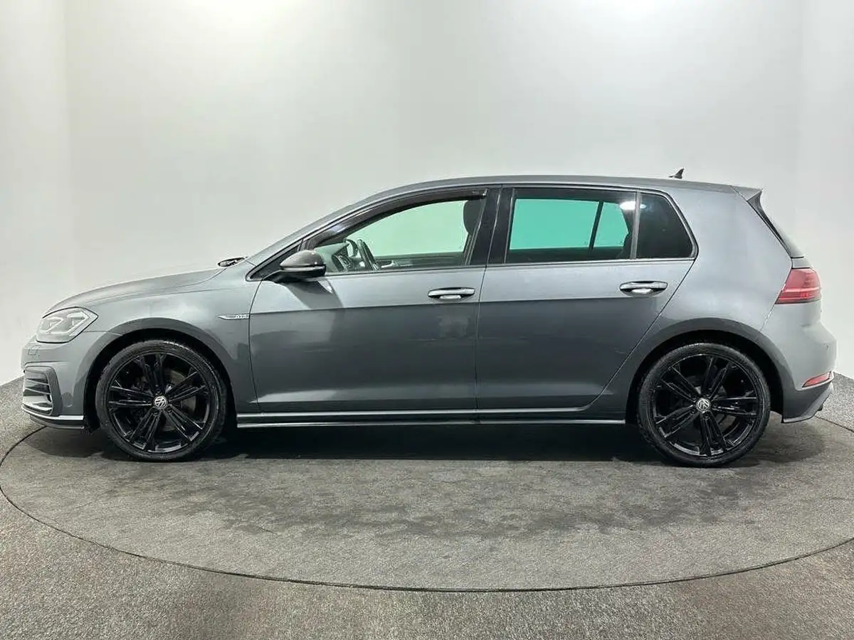 2018-volkswagen-golf-20tdi-gtd-hatchback-5d-big-3