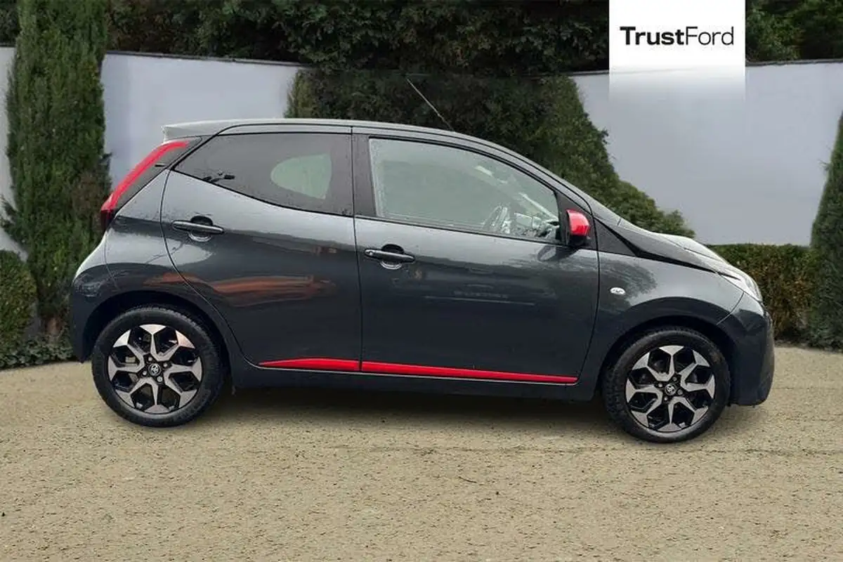 2021-toyota-aygo-10-vvt-i-x-trend-tss-big-2