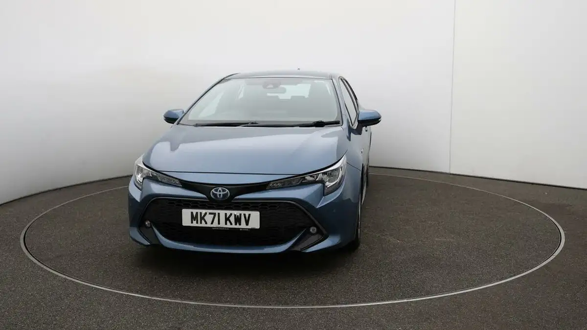 2021-toyota-corolla-18-vvt-i-icon-tech-trk-hatchback-5d-big-30