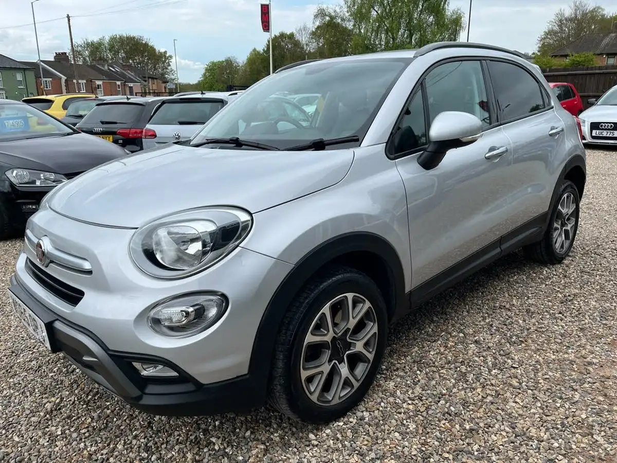 2016-fiat-500x-20multijet-cross-big-9