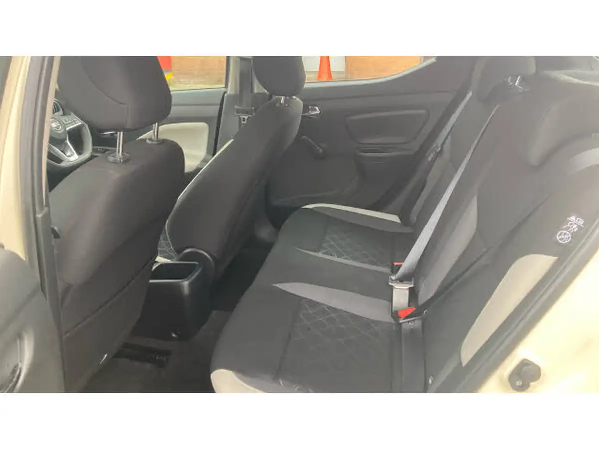 2018-nissan-micra-10-acenta-limited-edition-big-15