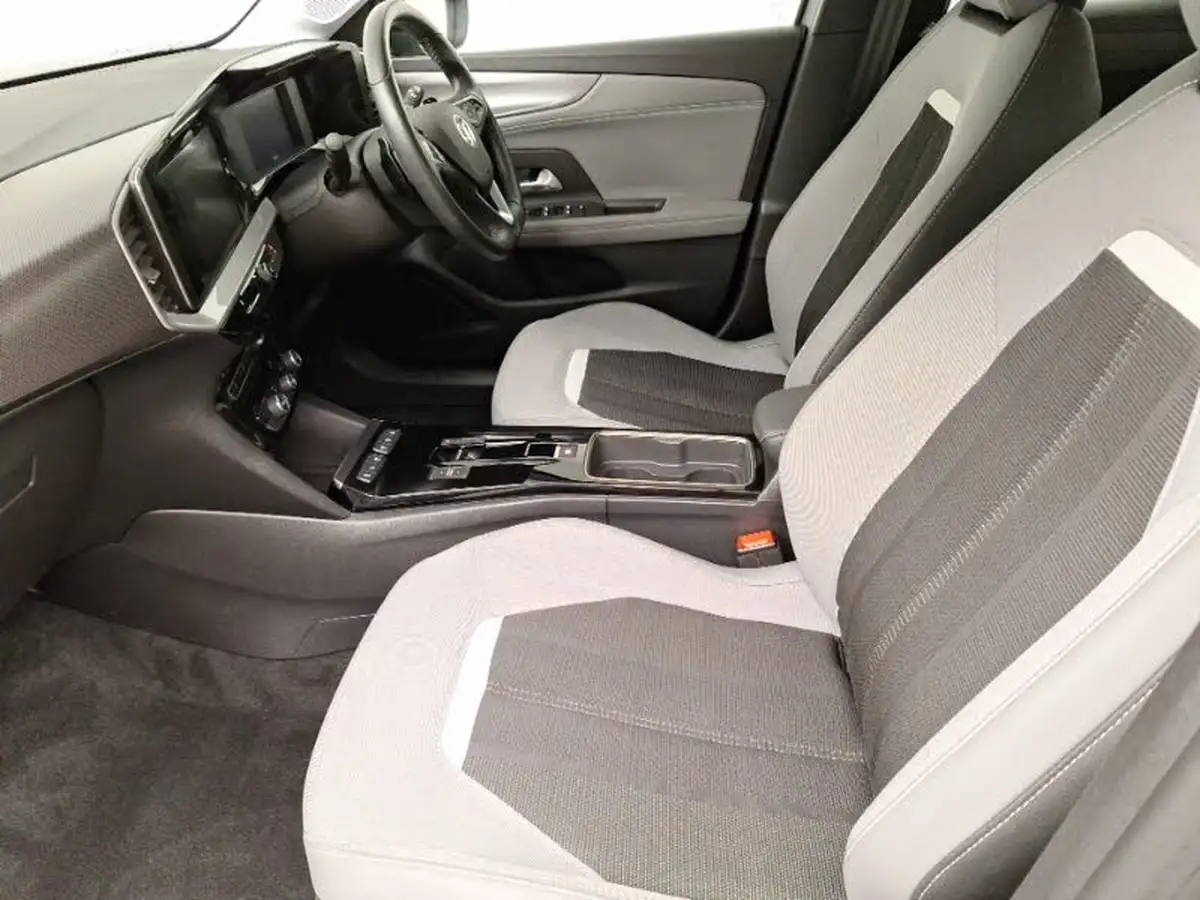 2022-vauxhall-mokka-12-elite-edition-130ps-auto-big-4