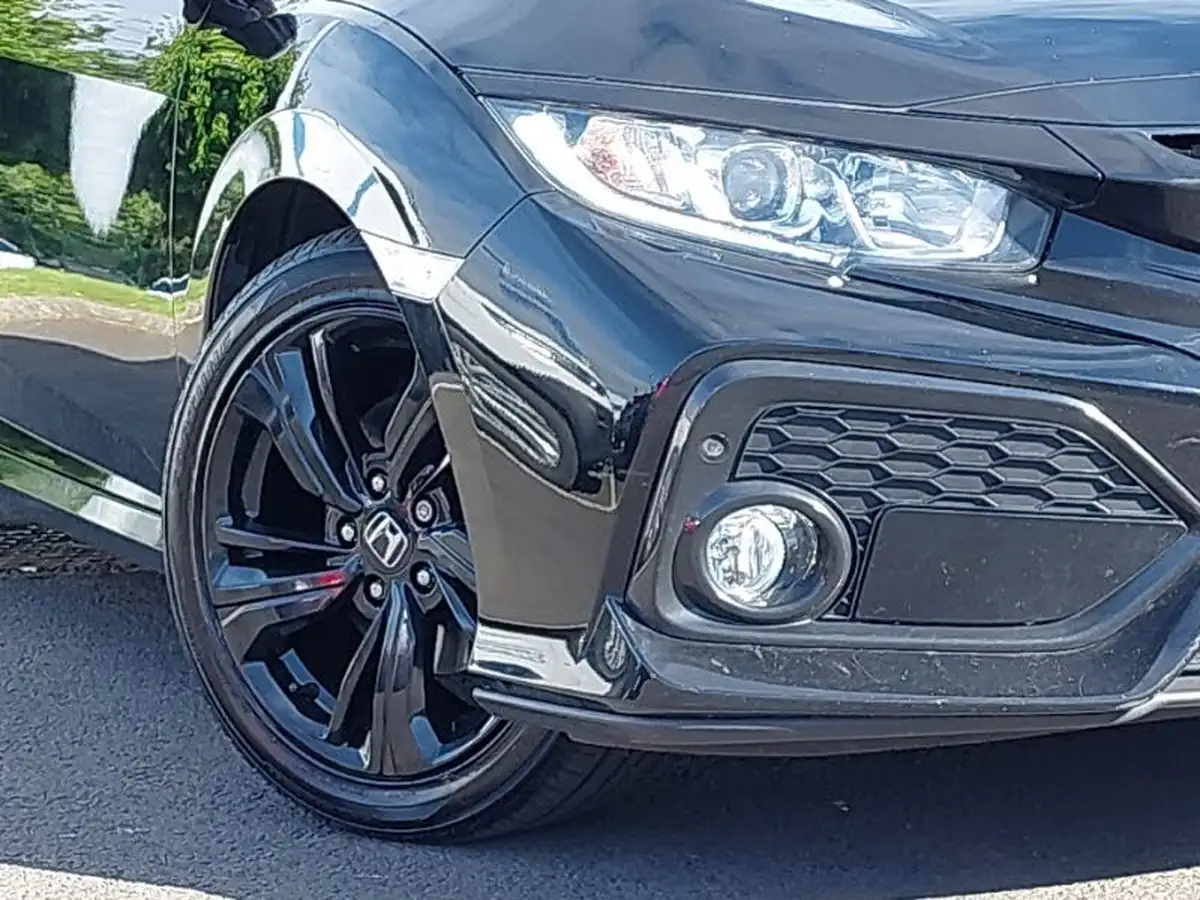 2018-honda-civic-16-i-dtec-sr-hatchback-5d-big-8