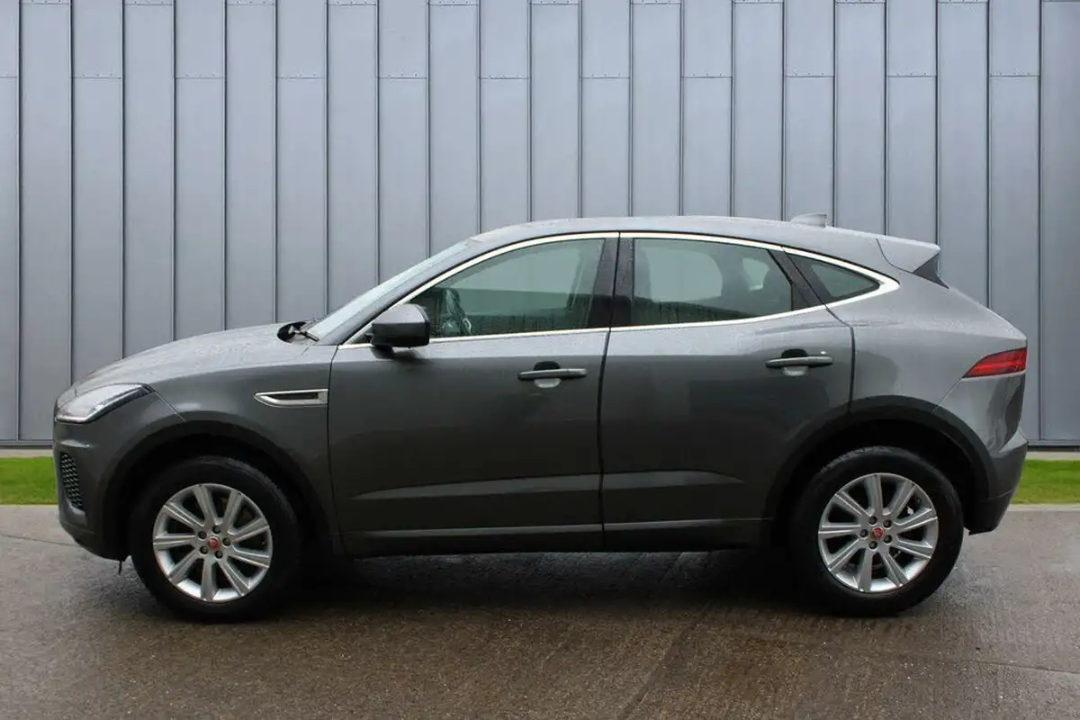 2018-jaguar-e-pace-20-i4-r-dynamic-s-249ps-ss-big-5