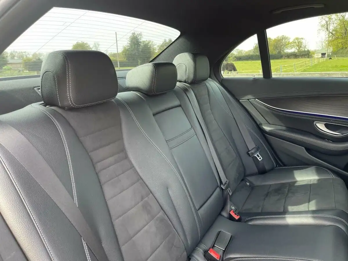 2016-mercedes-benz-e-class-20d-e220d-amg-line-premiumss-saloon-4d-big-24