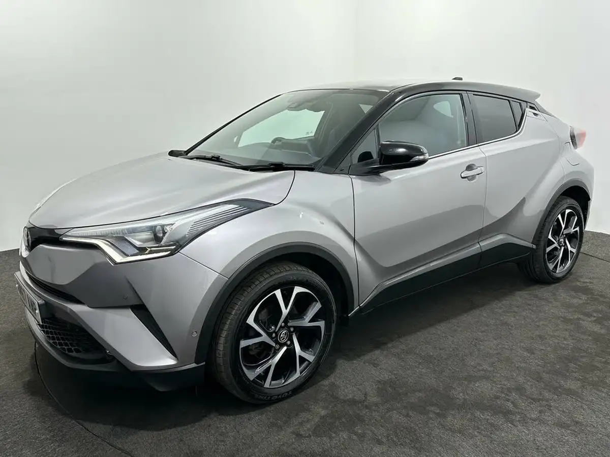 2018-toyota-c-hr-12-dynamic-big-50