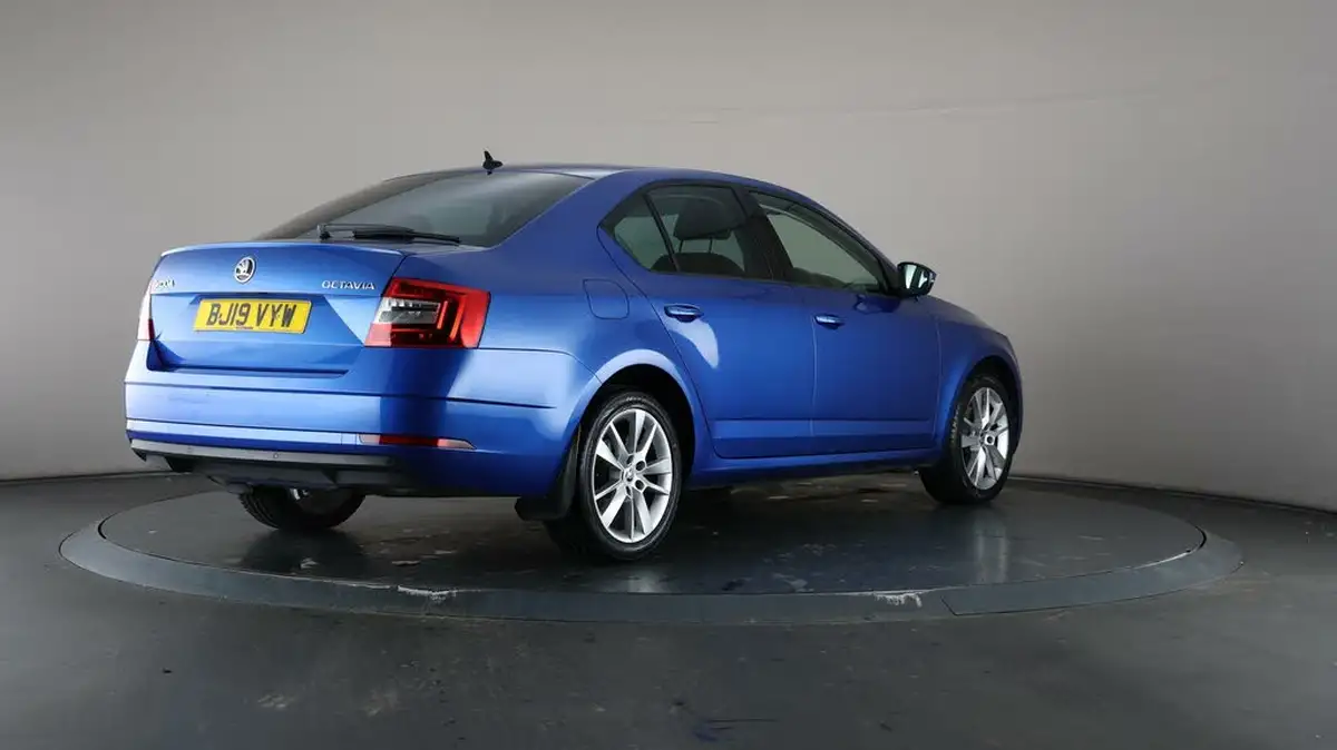 2019-skoda-octavia-15-tsi-se-l-hatchback-dsg-big-57