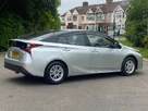 2019-toyota-prius-small-22
