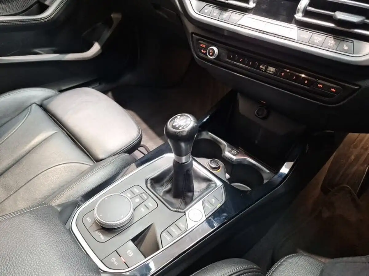 2021-bmw-1-series-15td-116d-m-sport-lcp-big-13