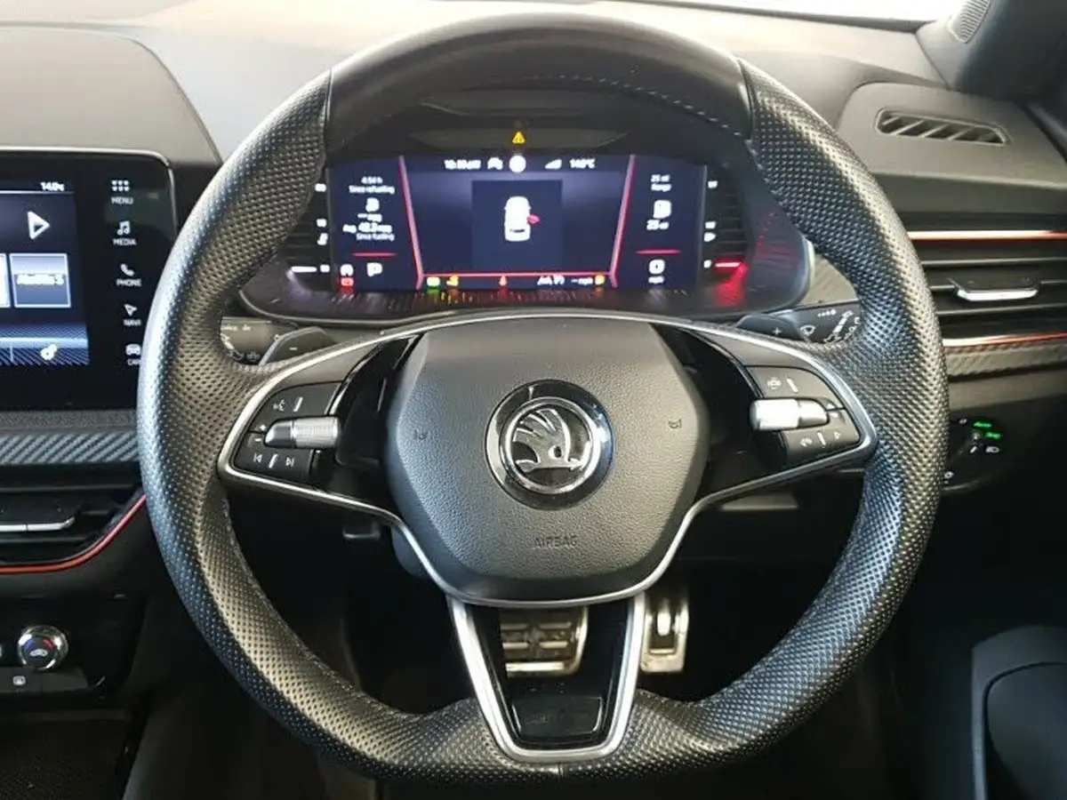 2024-skoda-kamiq-15-tsi-monte-carlo-dsg-big-9