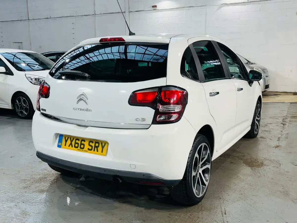 2016-citroen-c3-12-platinum-ss-etg-big-5