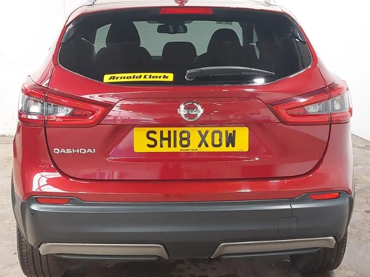 2018-nissan-qashqai-12-dig-t-n-connecta-big-15