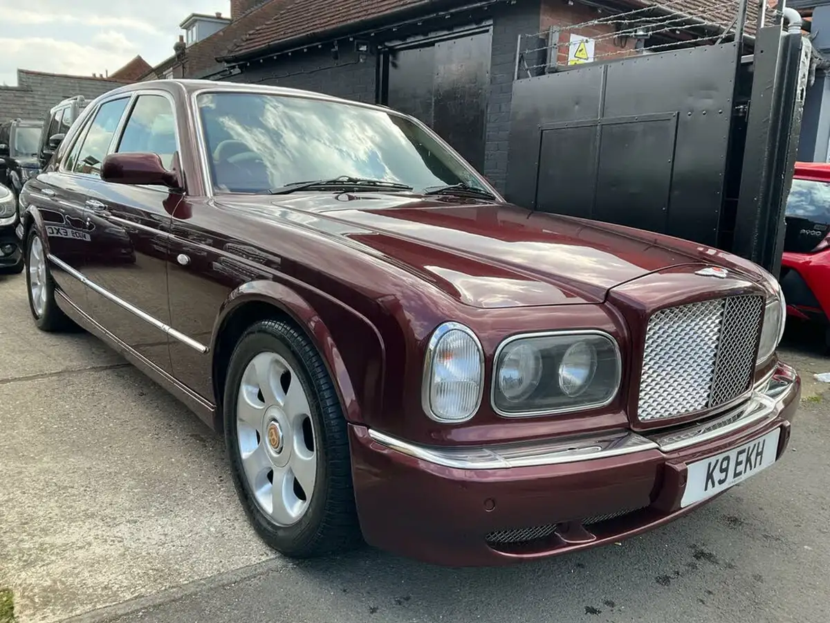 2001-bentley-arnage-68-red-label-big-14